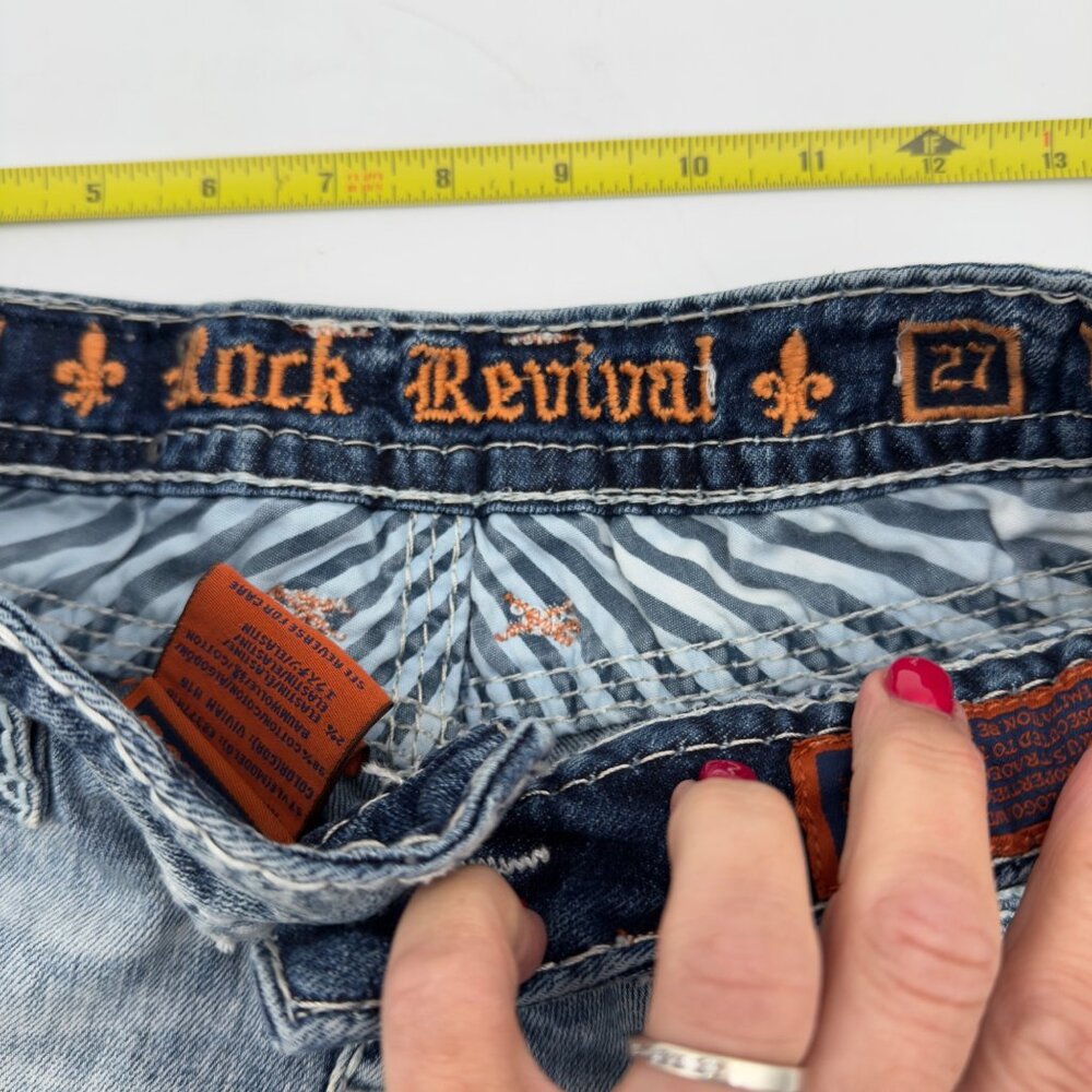 Rock Revival Vivian Women’s Distressed Shorts Size 27 Light Wash Grunge Stretch - Picture 7 of 16